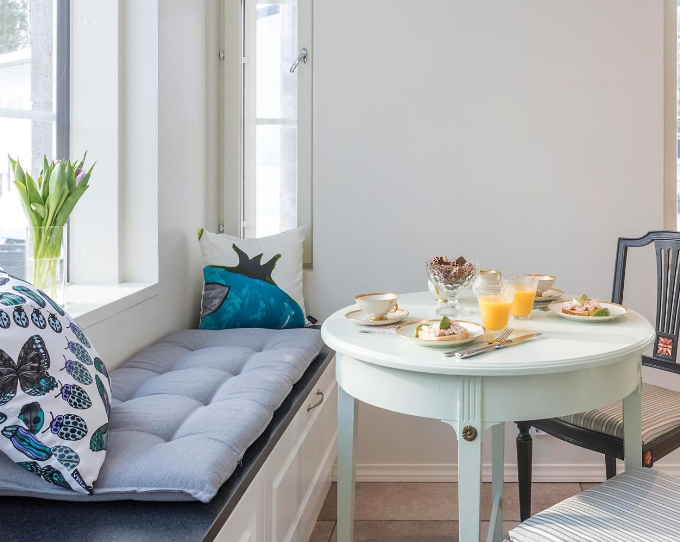 Villa Jokivarsi Bed & Breakfast Vantaa Kamer foto